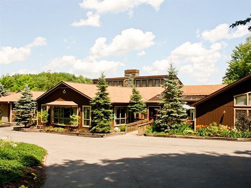 The Biggest Loser Resort Niagara Java Center エクステリア 写真