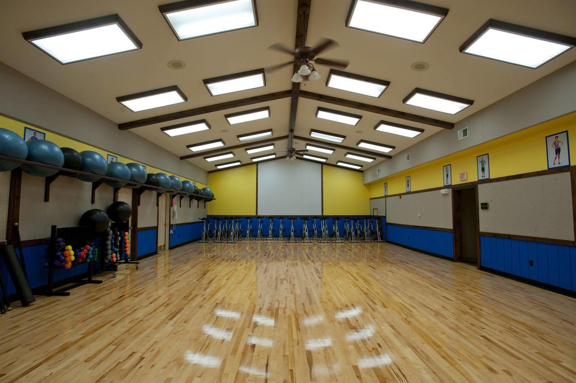 The Biggest Loser Resort Niagara Java Center エクステリア 写真