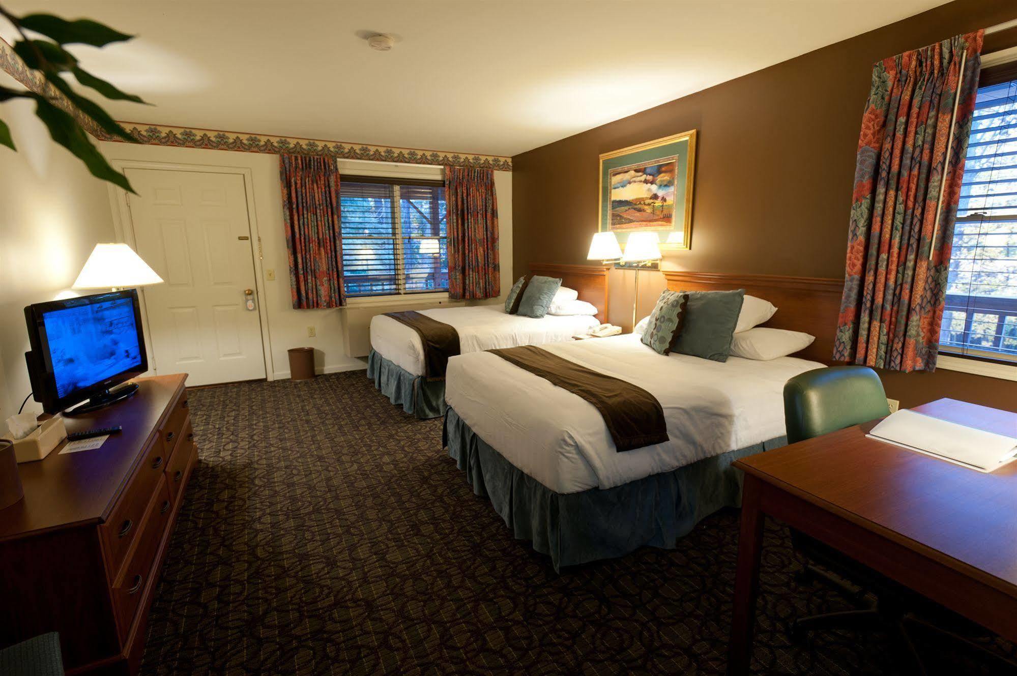 The Biggest Loser Resort Niagara Java Center エクステリア 写真