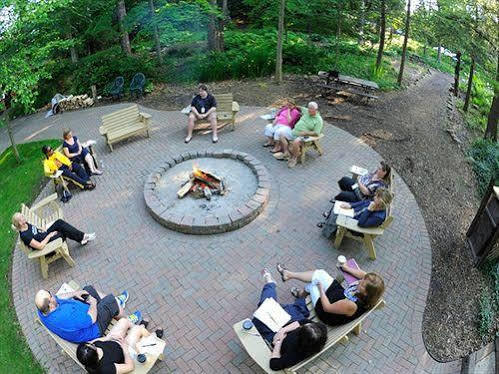 The Biggest Loser Resort Niagara Java Center エクステリア 写真