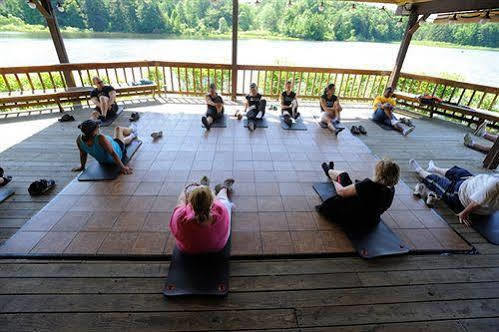 The Biggest Loser Resort Niagara Java Center エクステリア 写真
