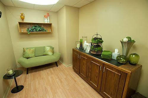 The Biggest Loser Resort Niagara Java Center エクステリア 写真